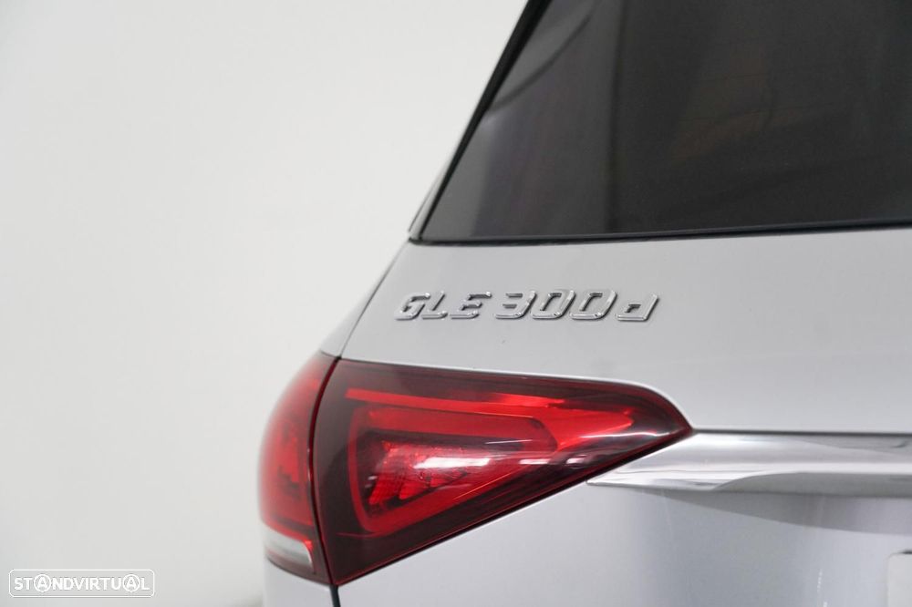Mercedes-Benz GLE 300 d 4Matic - 26
