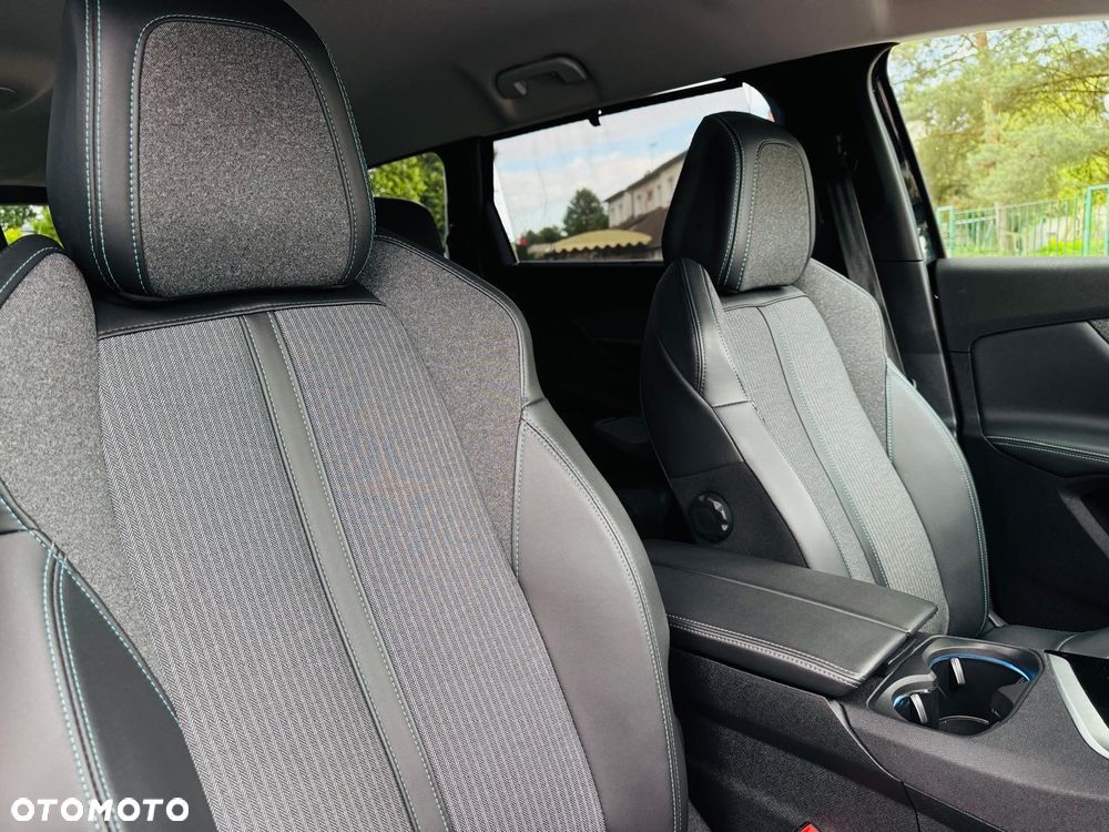Peugeot 5008 2.0 BlueHDi Allure Pack S&S EAT8 - 38