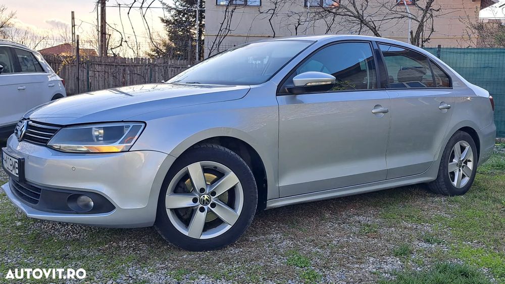 Volkswagen Jetta 1.6 TDI CR DPF Comfortline - 3