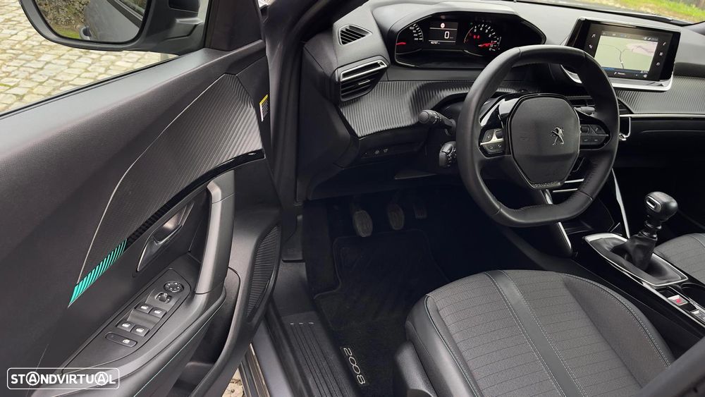 Peugeot 2008 PureTech 130 Allure Pack - 22