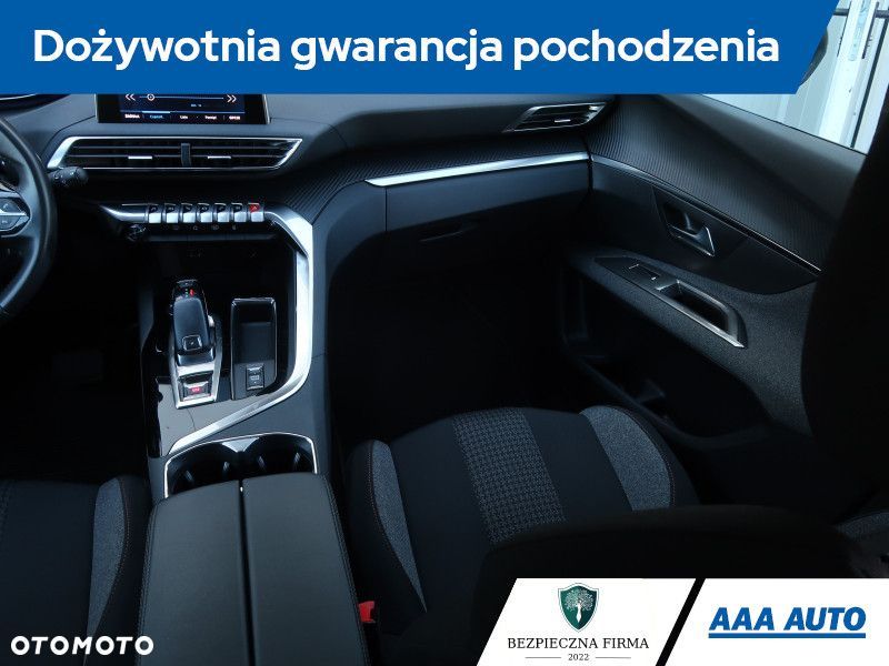 Peugeot 5008 - 9