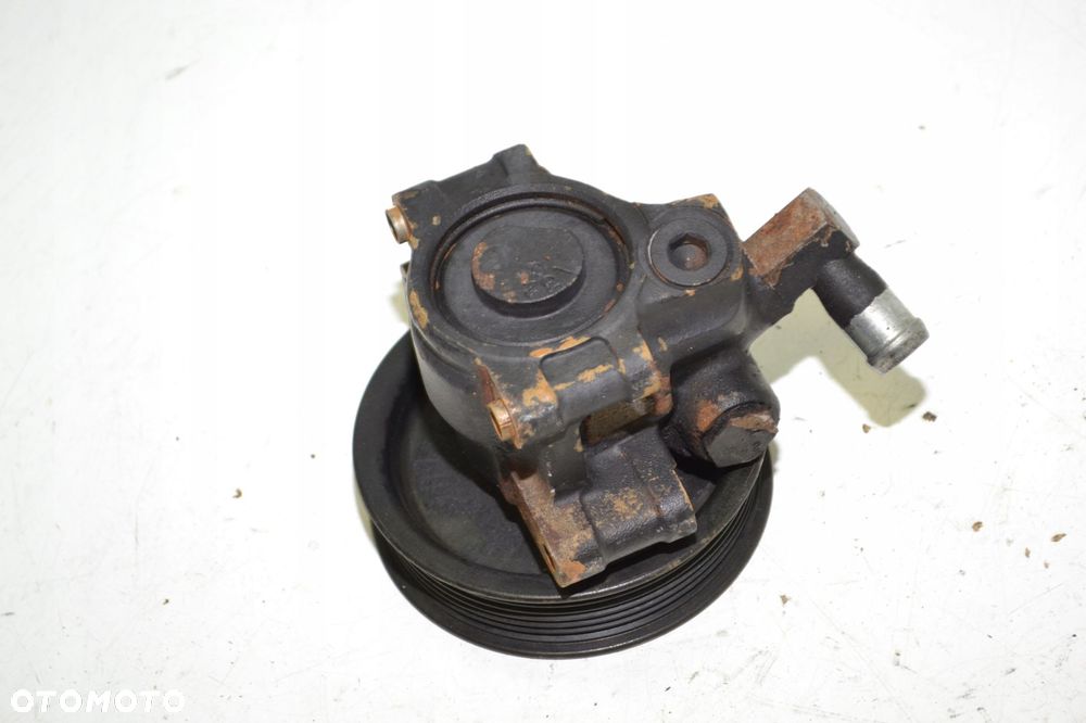 POMPA WSPOMAGANIA YC1E-3A733-AB FORD TRANSIT 00-06R 2.4 TDDI - 4