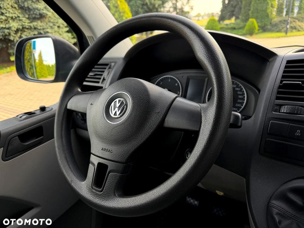 Volkswagen Transporter T5 TDI L2H1 - 18