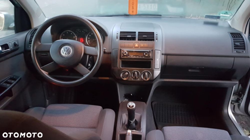 Volkswagen Polo 1.2 12V Fun - 2