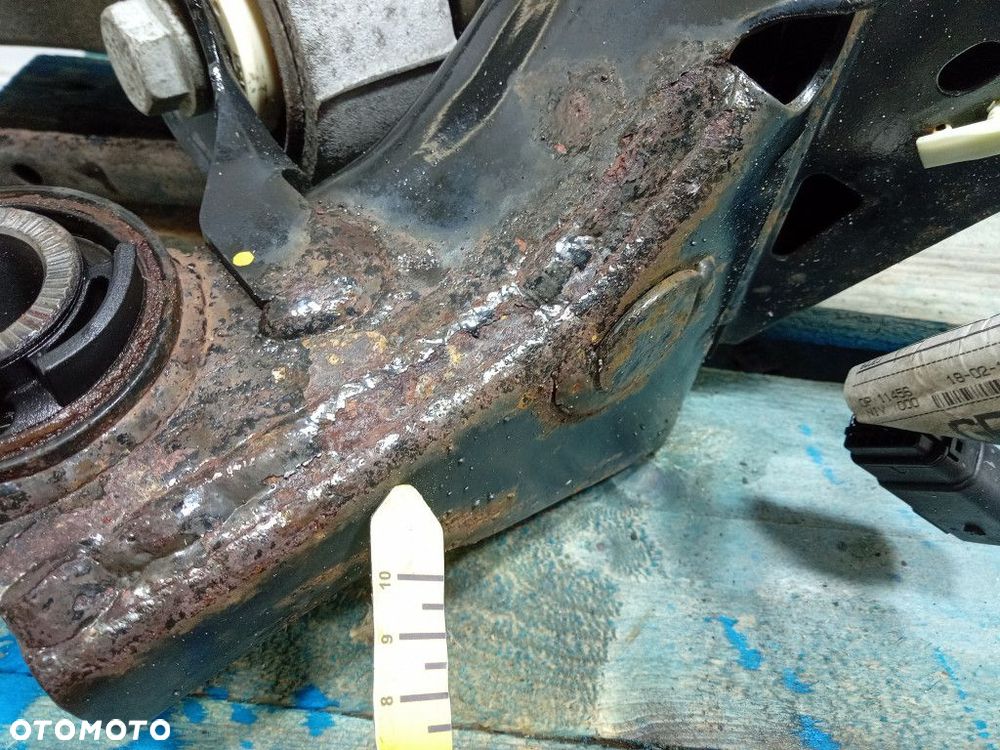 FORD S-MAX MK2 ZAWIESZENIE WÓZEK SANKI BELKA TYŁ TYLNA - 16