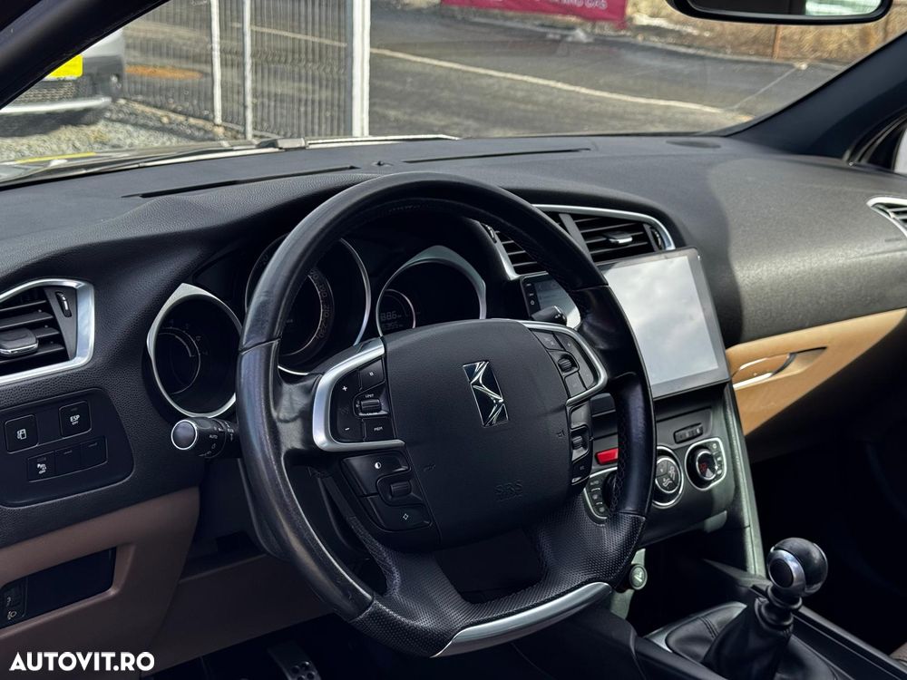 Citroën DS4 ver-hdi-110-chic - 28