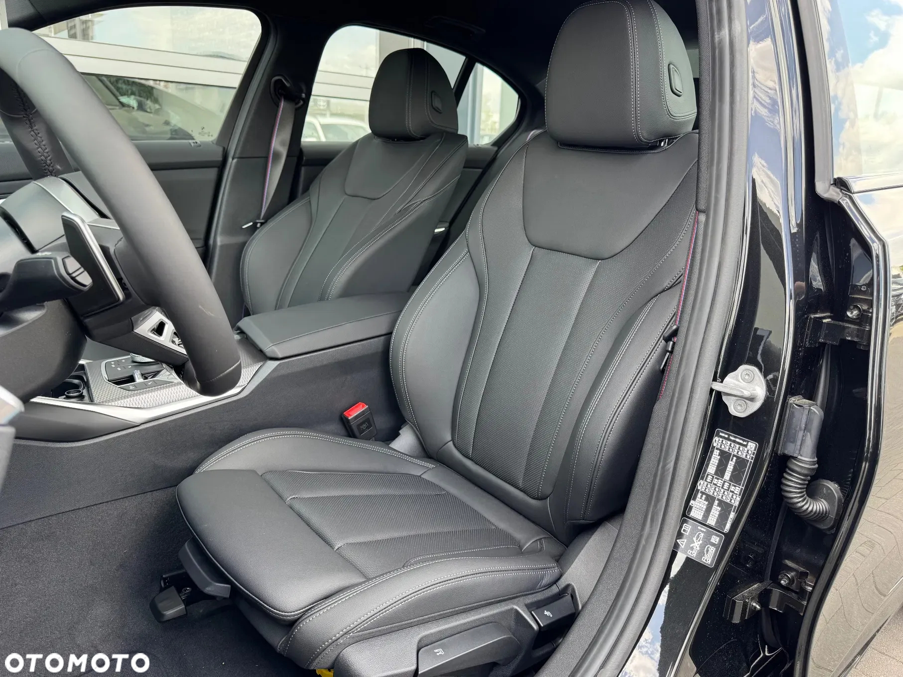 BMW Seria 3 - 16