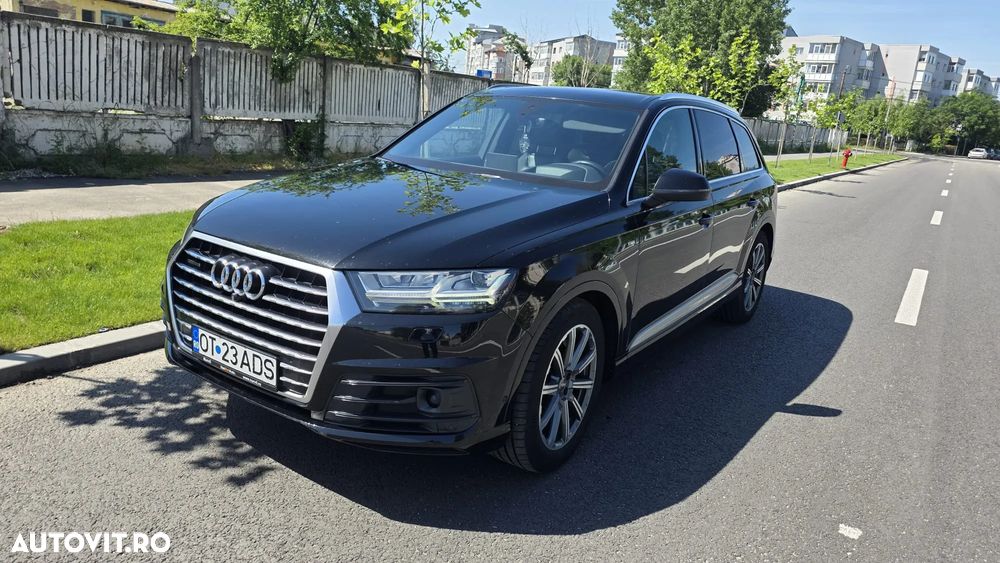 AUDI Q7 2017