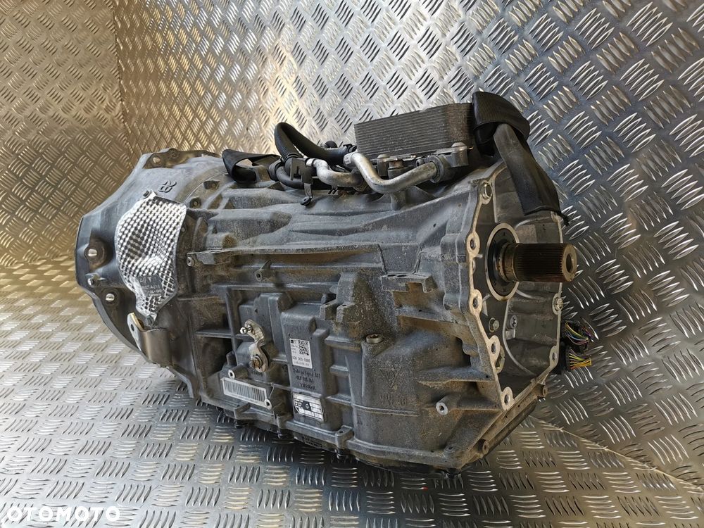 VW TOUAREG 7P 10-18R SKRZYNIA BIEGOW AUTOMAT NXJ 0C8300038E AISIN TR-81 SN 8 BIEGOW - 3