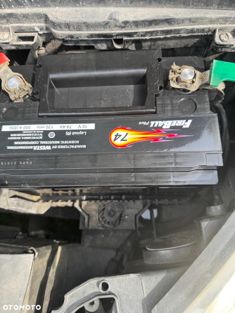 Peugeot 407 2.0 HDI Platinum - 17