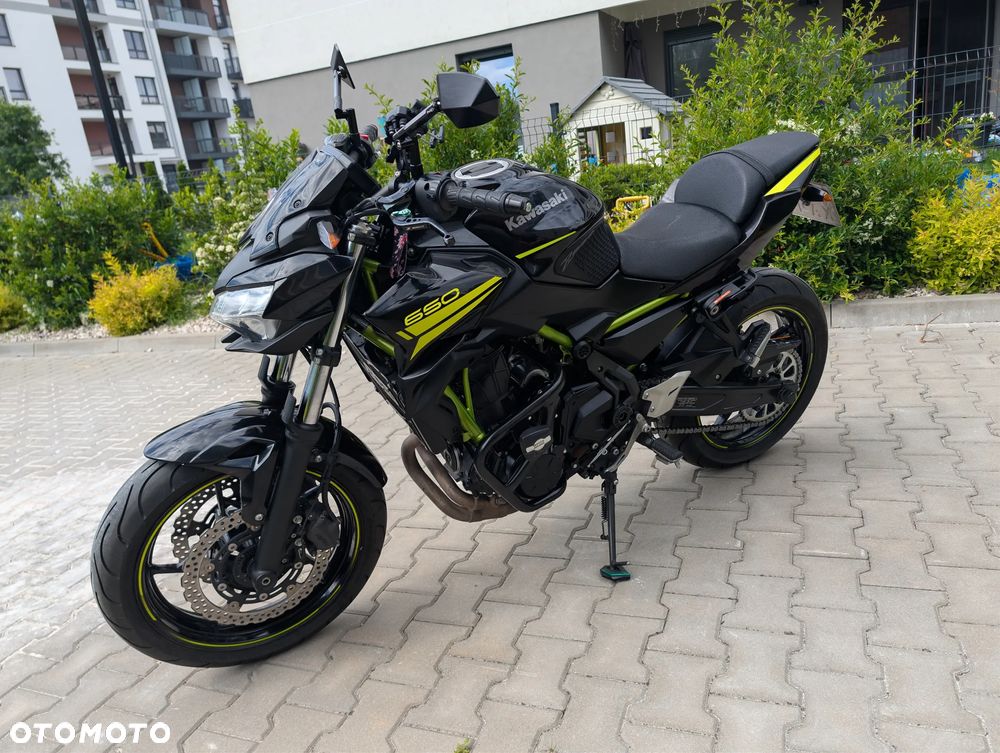 Kawasaki Z 650 - 5