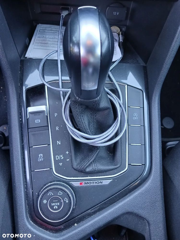 Volkswagen Tiguan - 9