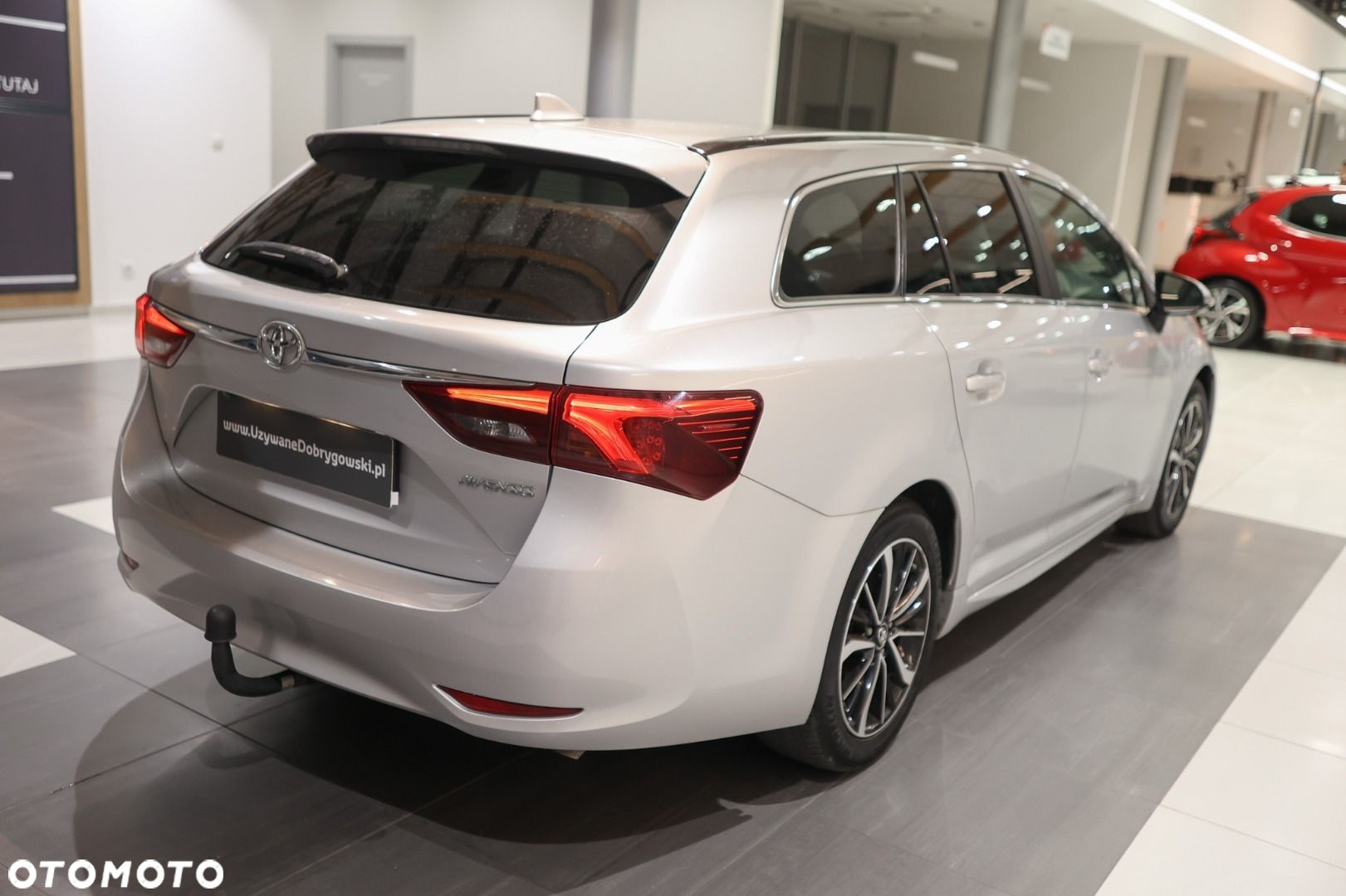 Toyota Avensis - 23
