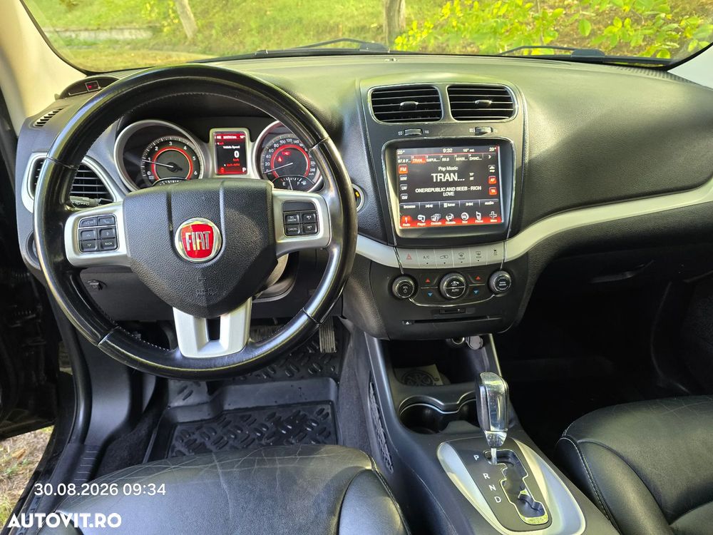 Fiat Freemont 2.0 Mjet AT AWD - 9