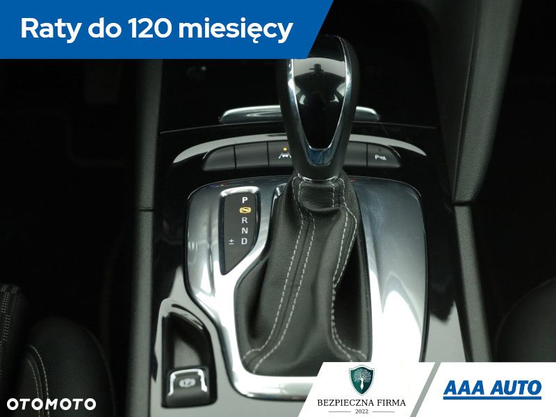Opel Insignia - 15