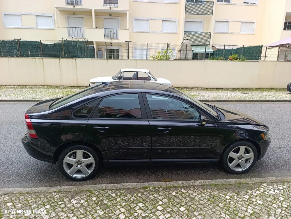 Volvo S40 1.6 D Nível 3 - 6