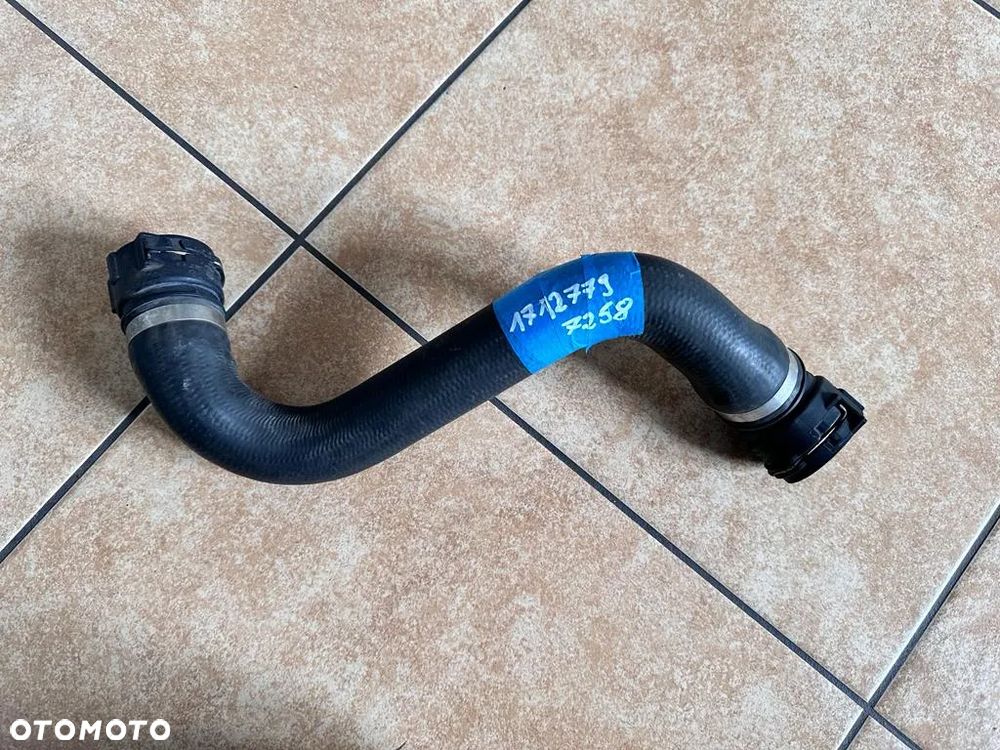 Wąż przewód kolano wody BMW E90 17127797258 - 1