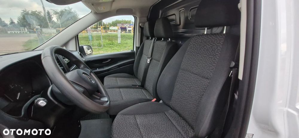 Mercedes-Benz Vito - 21