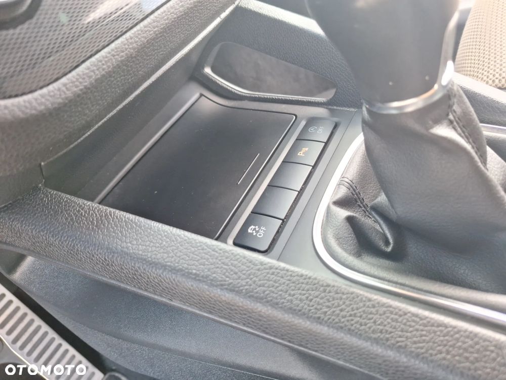 Volkswagen Scirocco 1.4 TSI BMT - 23