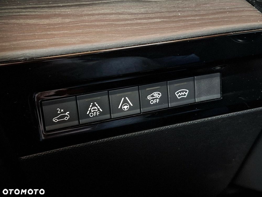 Peugeot 508 1.6 PureTech First Edition S&S EAT8 - 25