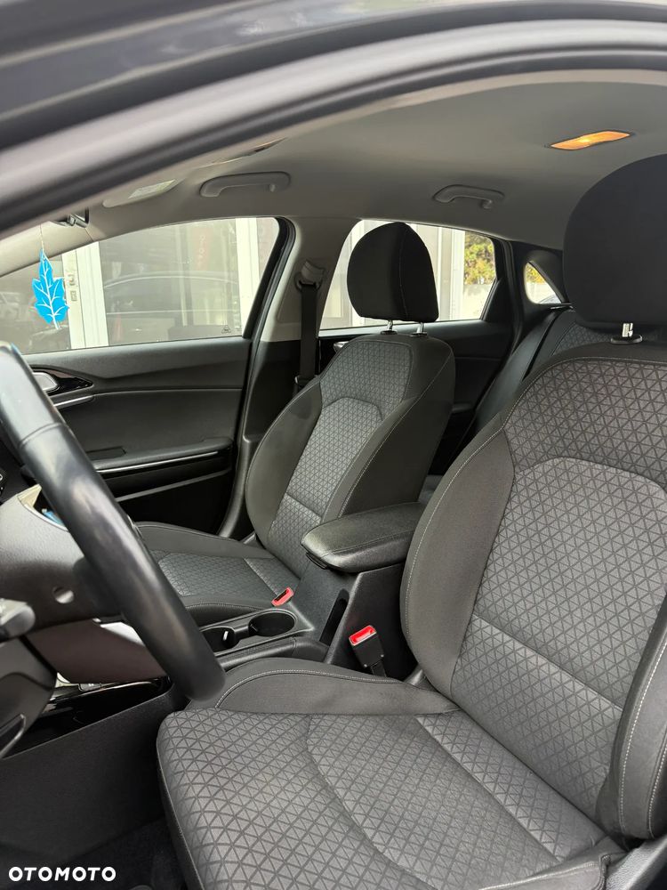 Kia Ceed 1.6 CRDi SCR L Business Line Plus - 8