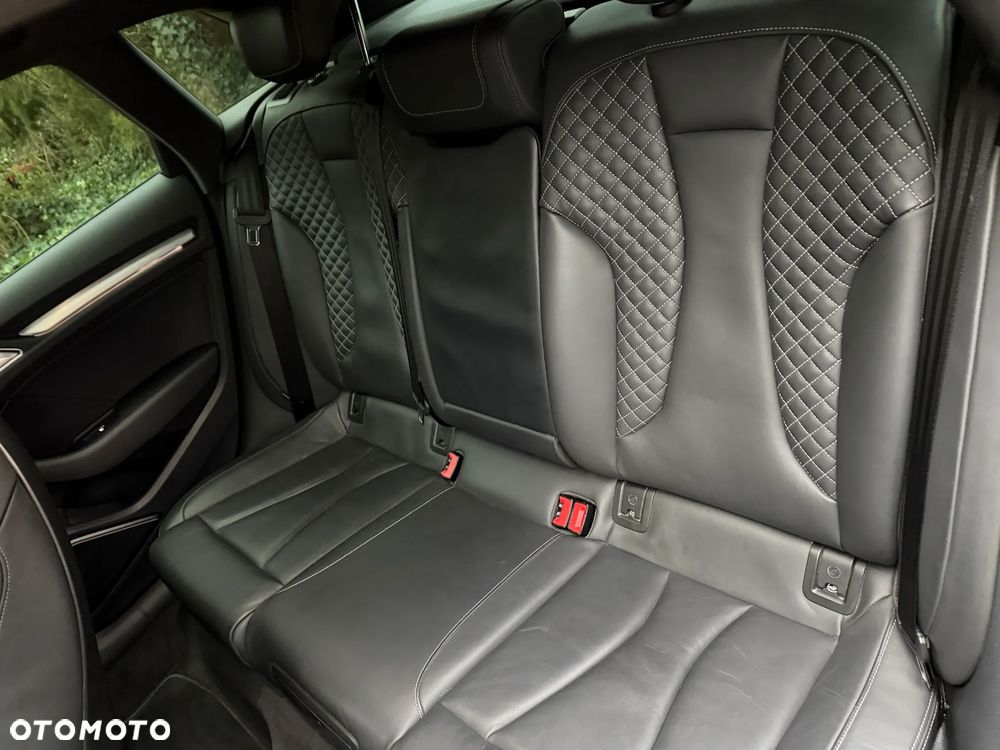 Audi A3 Sportback 2.0 TDI S tronic - 18