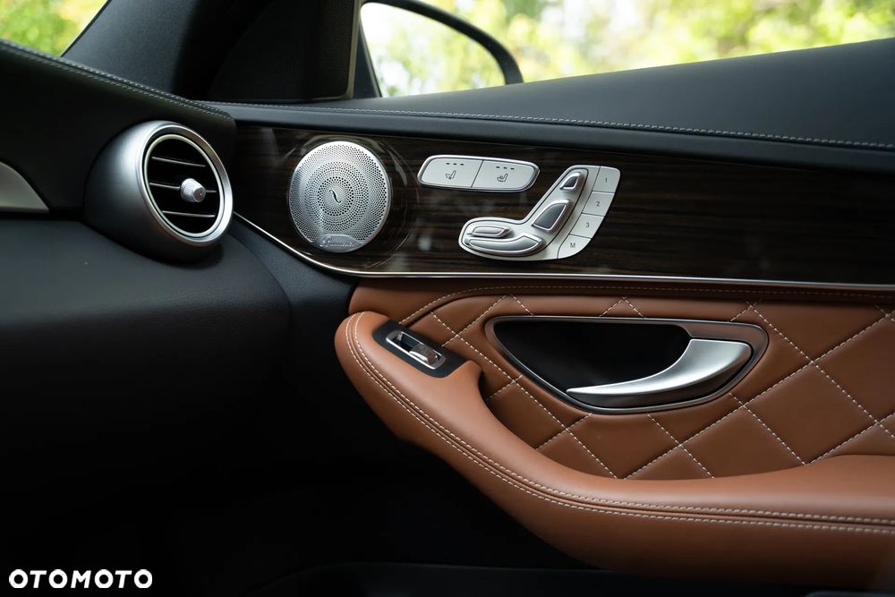 Mercedes-Benz Klasa C AMG 63 S - 18