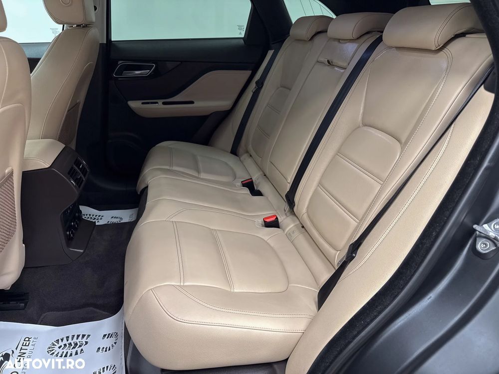 Jaguar F-Pace 25d AWD Prestige - 22