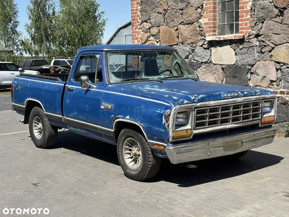 Dodge RAM - 2