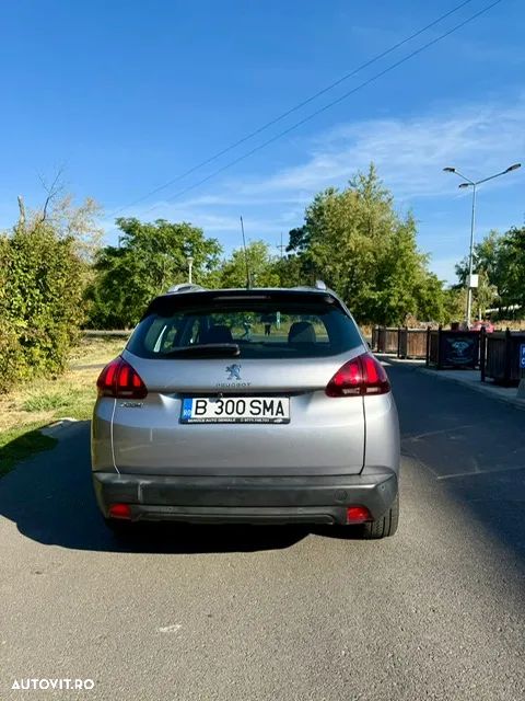 Peugeot 2008 1.2 PureTech Turbo EAT6 S&S Active - 4