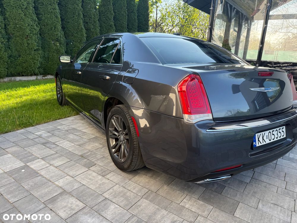 Chrysler 300 - 6