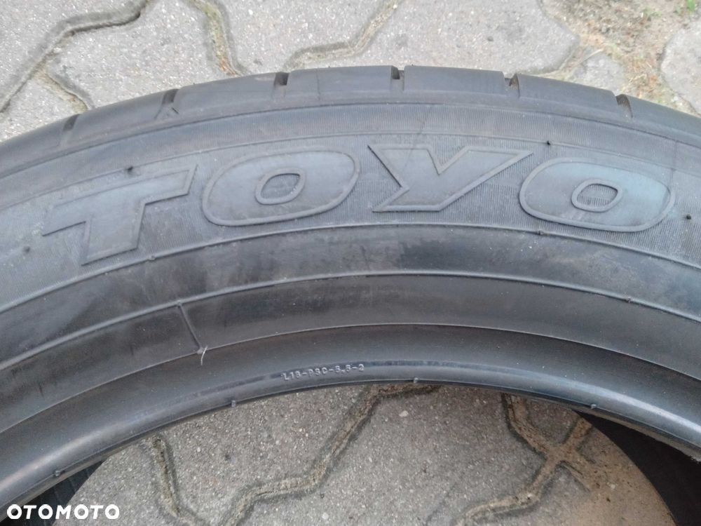 Opona TOYO R37  225/55R18 - 3