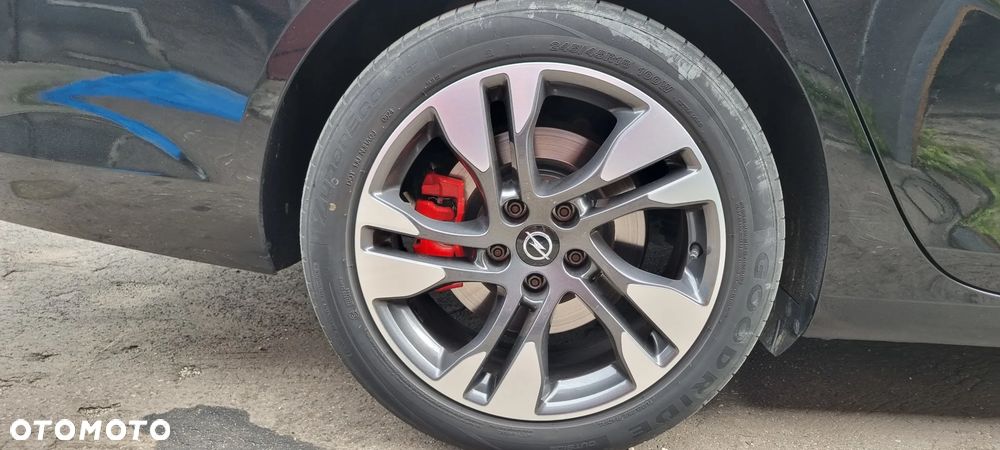 Opel Insignia 2.0 BiTrb D 4x4 Automatik Exclusive - 4