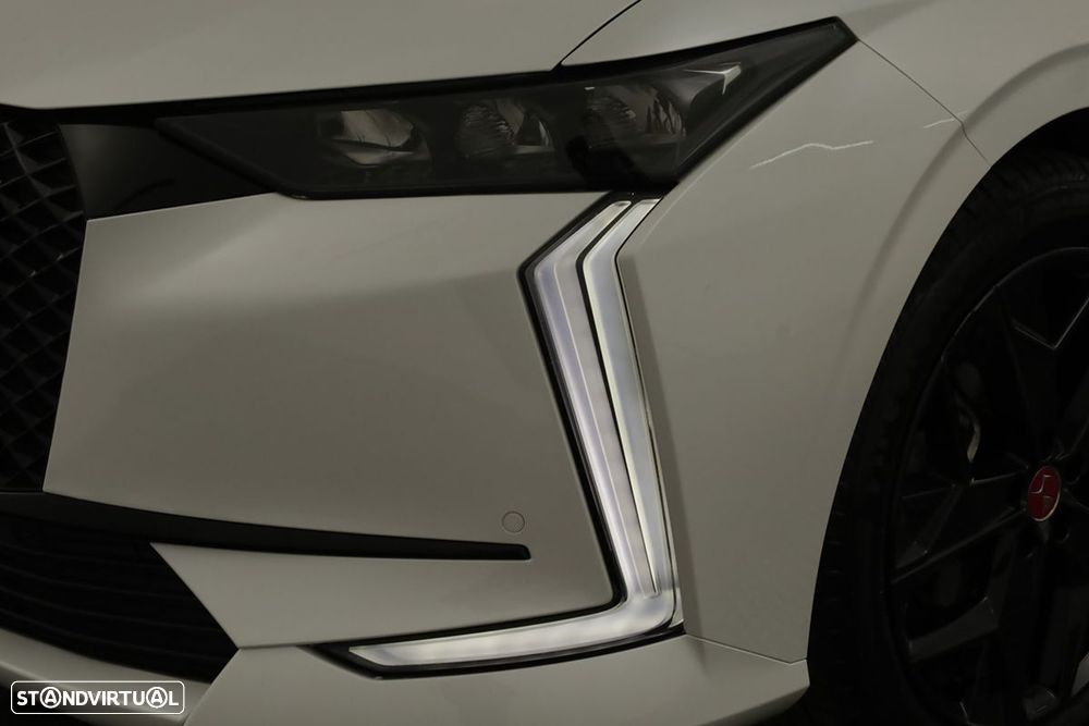 DS DS4 1.2 PureTech Performance Line EAT8 - 6