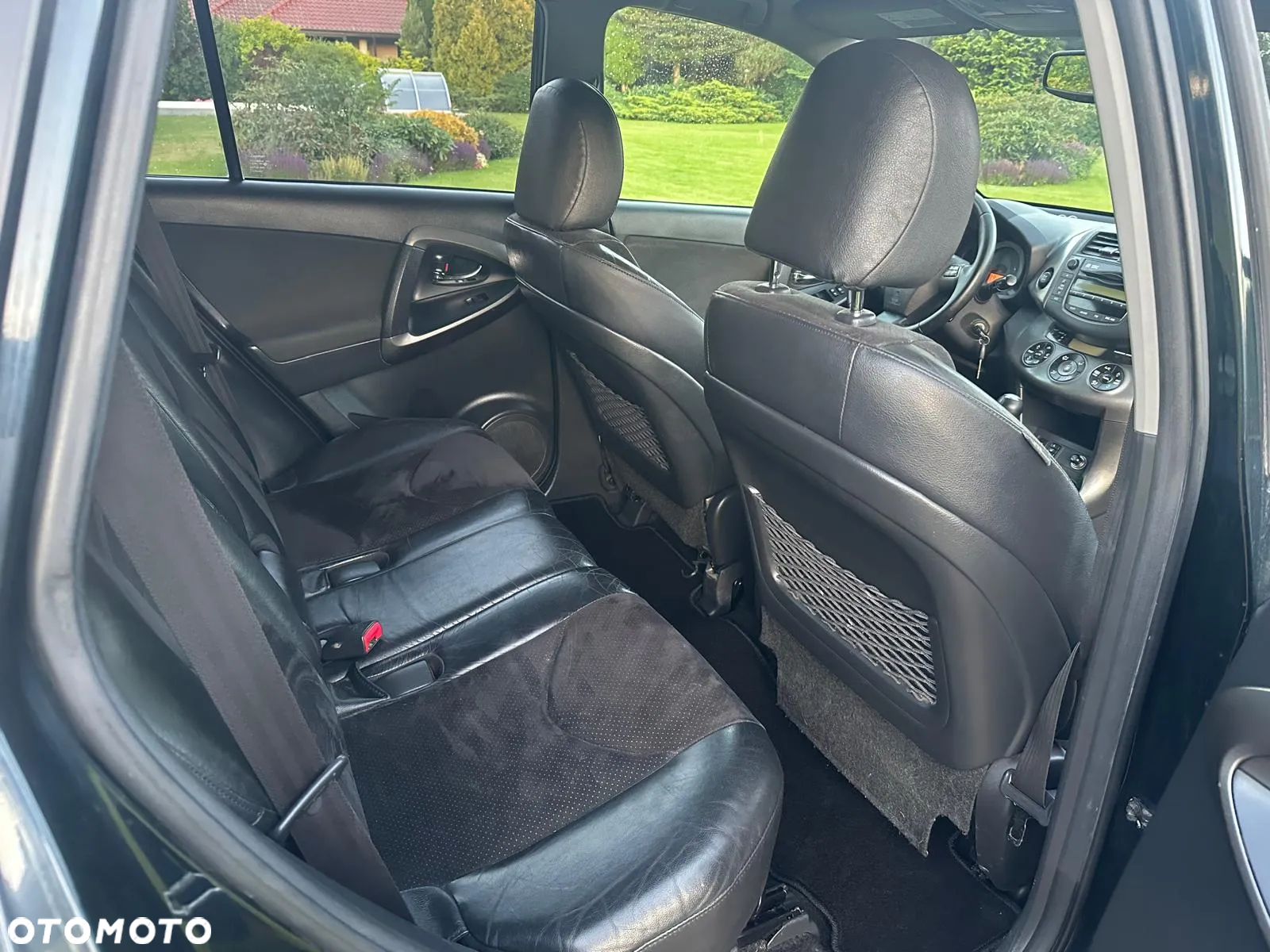 Toyota RAV4 2.2 D-4D 4x4 Executive - 8