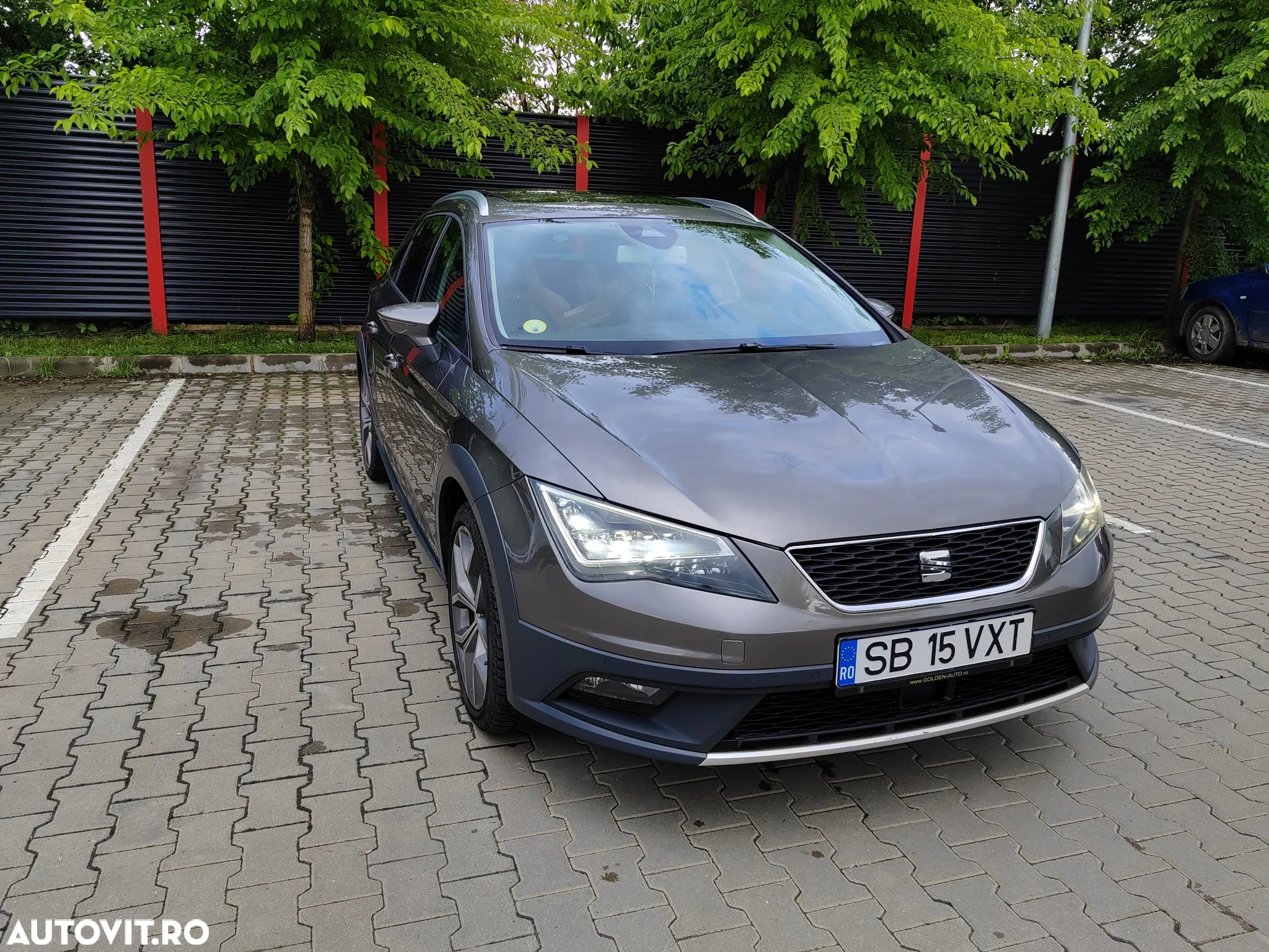Seat Leon ST 2.0 TDI Start&Stop 4DRIVE DSG X-Perience - 2