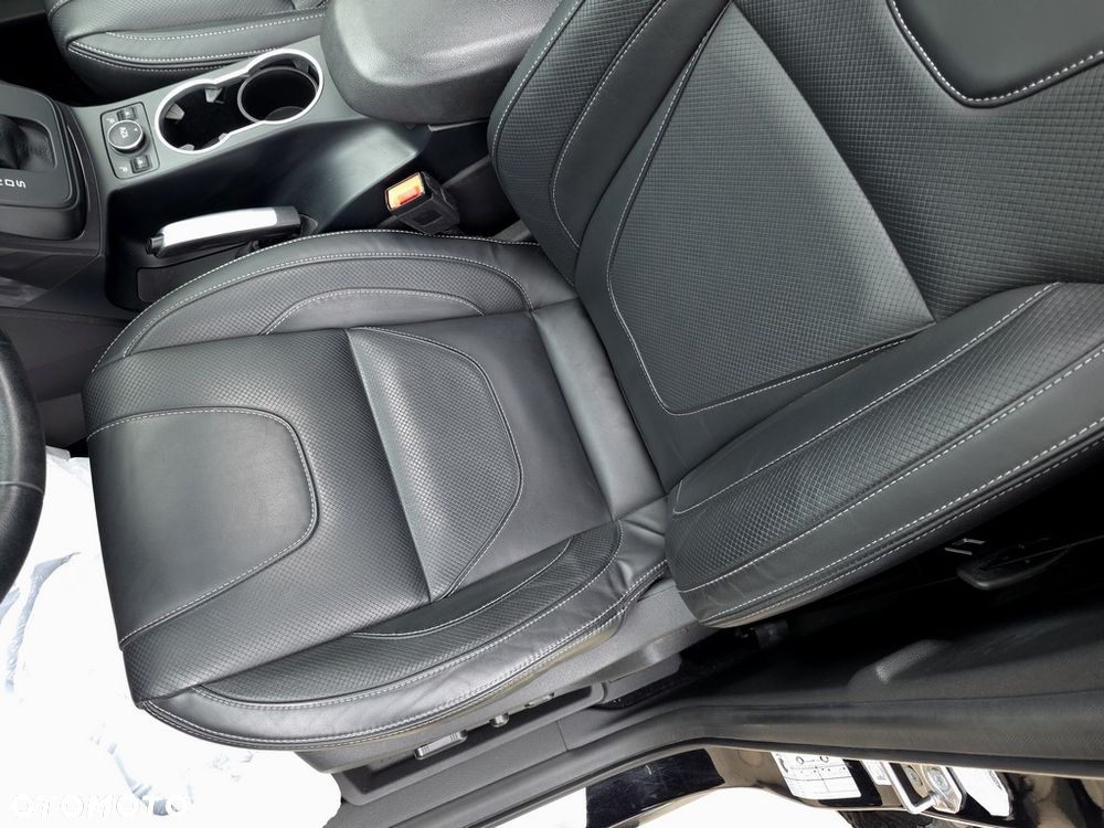 Ford Kuga 2.0 TDCi 4WD Titanium - 10