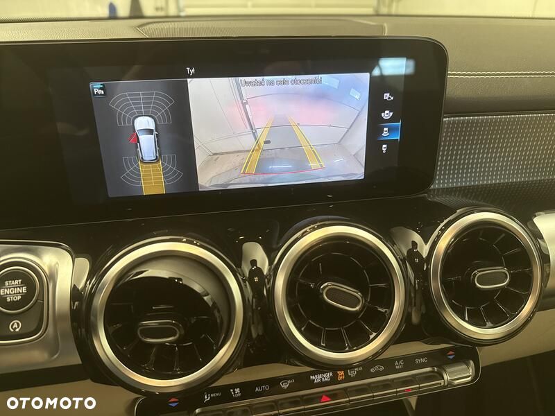 Mercedes-Benz GLB 200 d 4-Matic 8G-DCT - 16