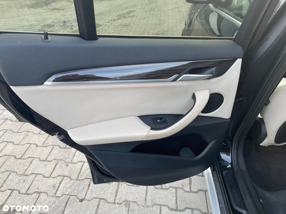 BMW X1 - 17