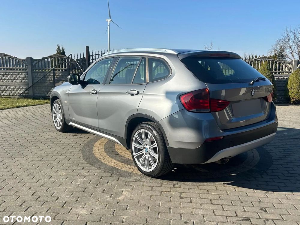 BMW X1 sDrive18d xLine - 6