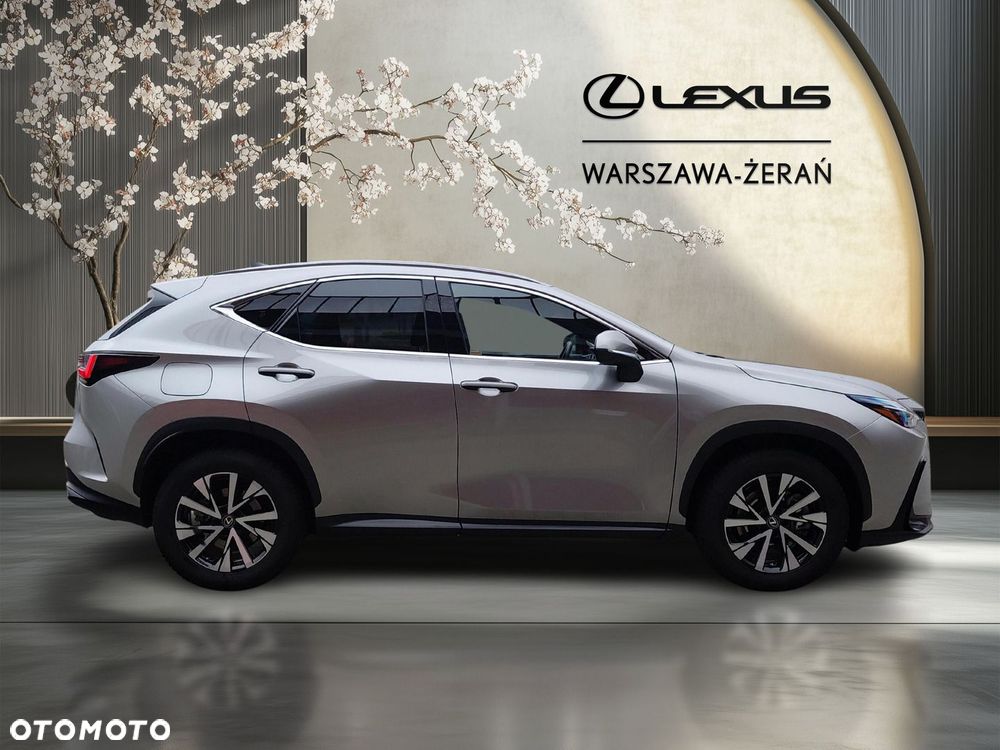 Lexus NX - 8