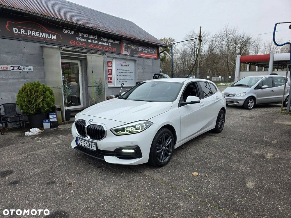 BMW Seria 1 118i M Sport - 4