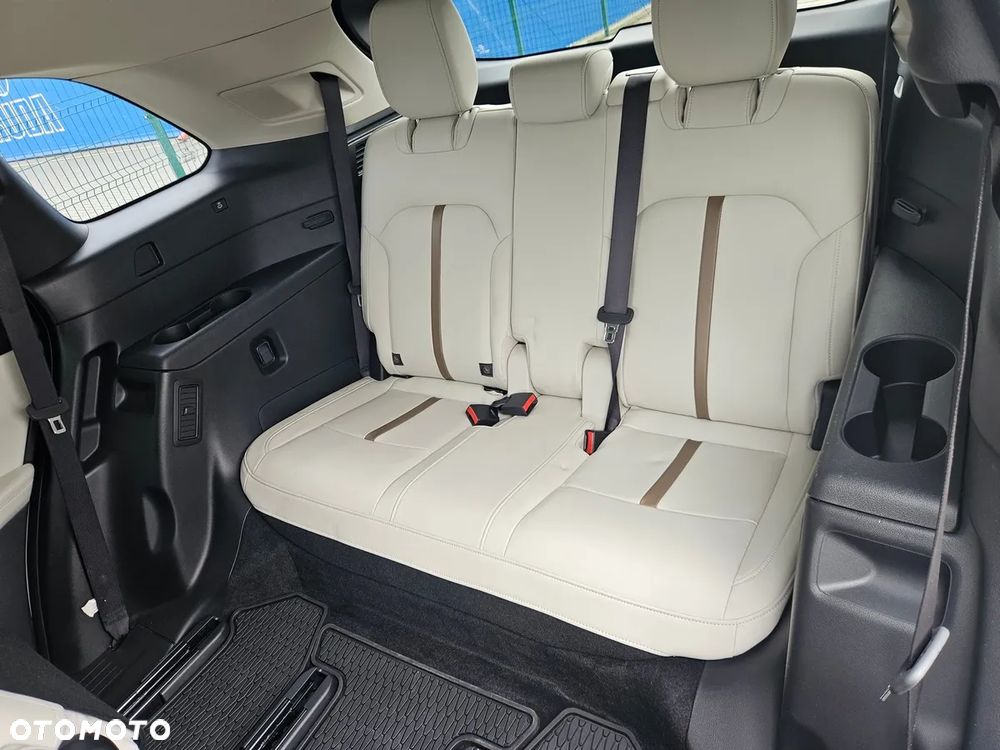 Mazda CX-90 - 20