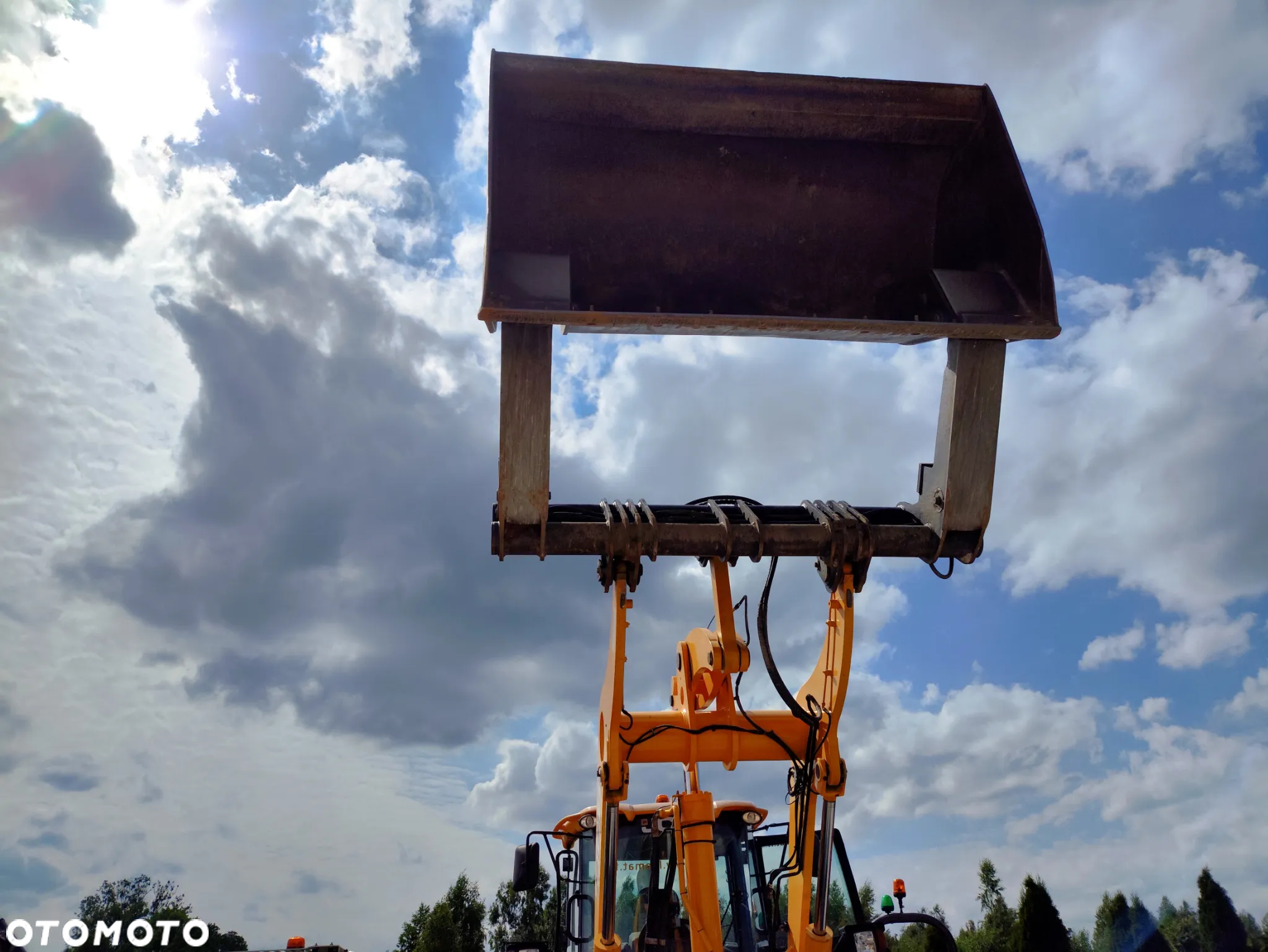 JCB 436Z/ ŁADOWARKA KOŁOWA / BEZ VAT /NOWE OPONY / WYSOKI WYSYP / SPROWADZONA  / - 27