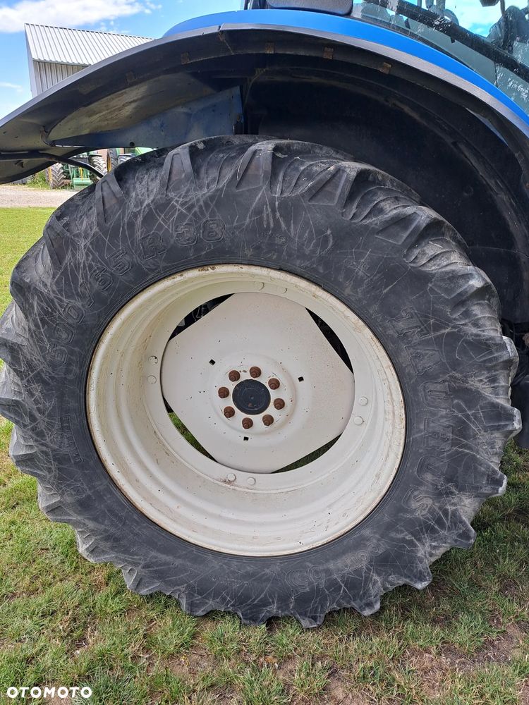 New Holland T6070 - 12