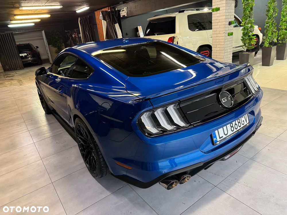 Ford Mustang 5.0 V8 GT - 27