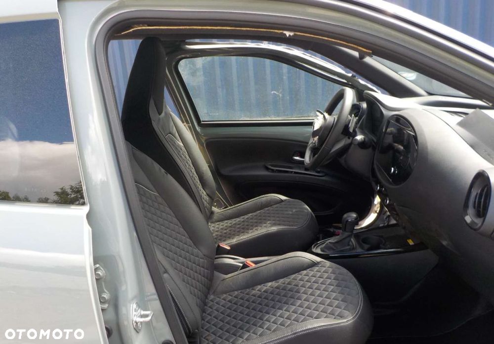 Toyota Aygo X - 18