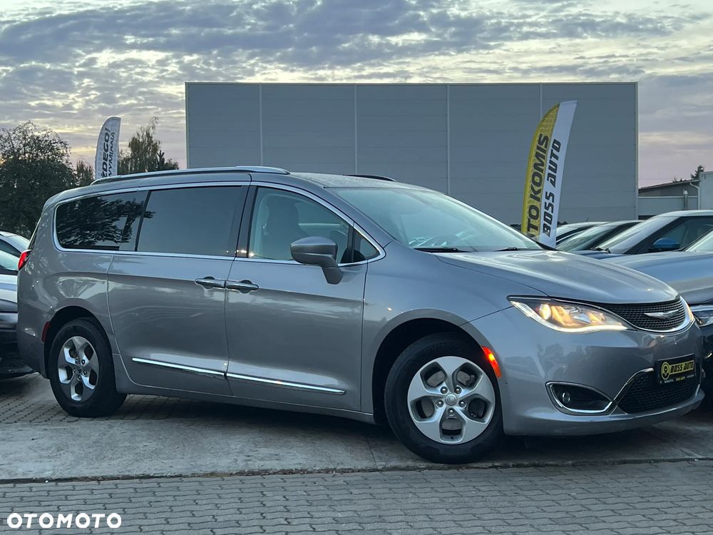 Chrysler Pacifica