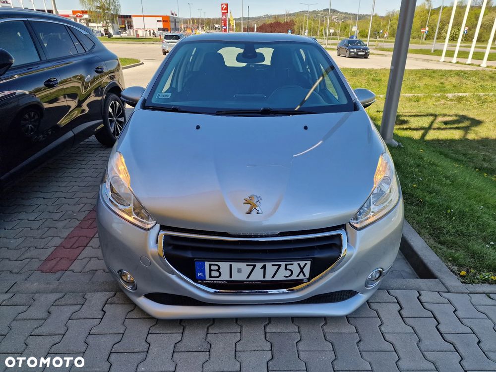 Peugeot 208 HDi 68 Access - 10