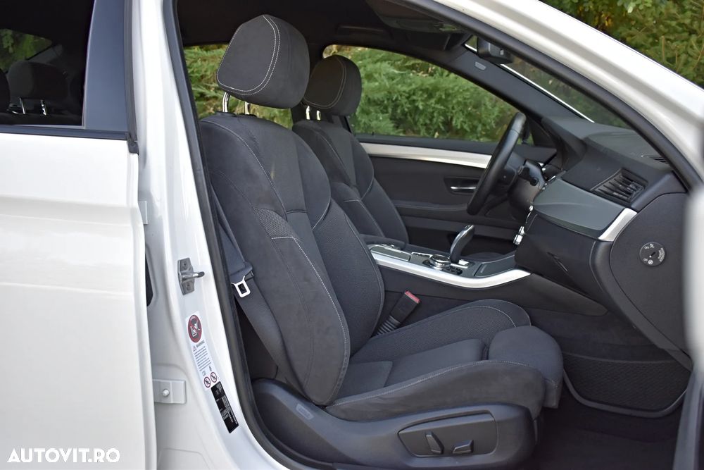 BMW Seria 5 525d xDrive Aut. - 12